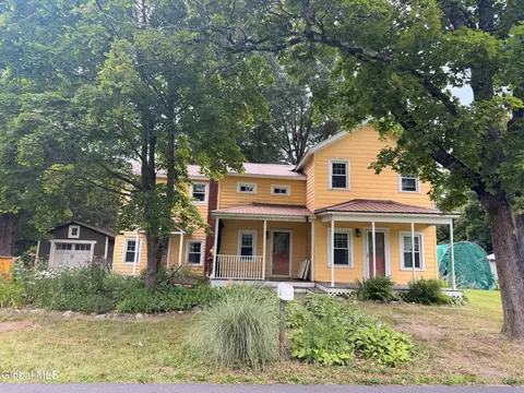 105 Cemetery Rd, Schuylerville, NY 12871