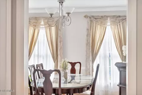 Dining - 108 Hasgate Dr, Delmar, NY 12054 photo 2 of 3