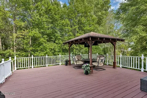 Exterior - 108 Hasgate Dr, Delmar, NY 12054 photo 8 of 16