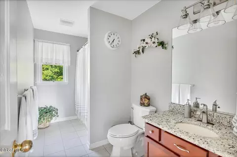 Bath - 108 Hasgate Dr, Delmar, NY 12054 photo 2 of 6