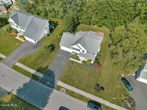 View/Area - 108 Hasgate Dr, Delmar, NY 12054 photo 3 of 5