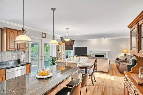 Kitchen - 108 Hasgate Dr, Delmar, NY 12054 photo 4 of 6