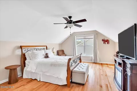 Bedroom - 108 Hasgate Dr, Delmar, NY 12054 photo 3 of 7