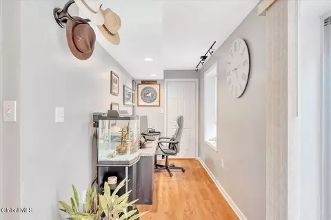 Entry Way - 108 Hasgate Dr, Delmar, NY 12054 photo 8 of 8
