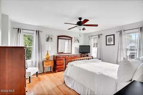 Bedroom - 108 Hasgate Dr, Delmar, NY 12054 photo 6 of 7