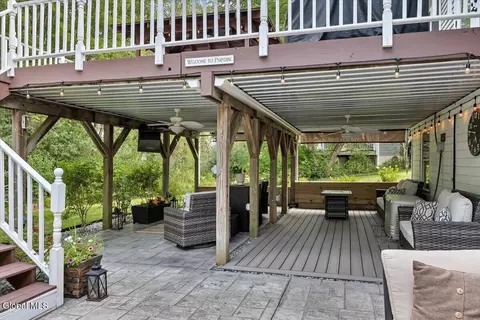 Exterior - 108 Hasgate Dr, Delmar, NY 12054 photo 4 of 16