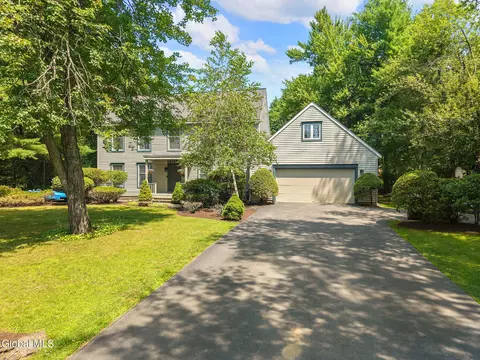 141 Pine St, Rensselaer, NY 12144