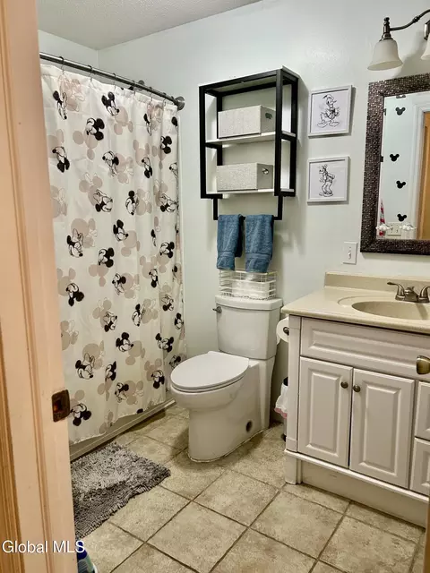 Bath - 41 Hogsback Rd, Greenwich, NY 12834 photo 1 of 6