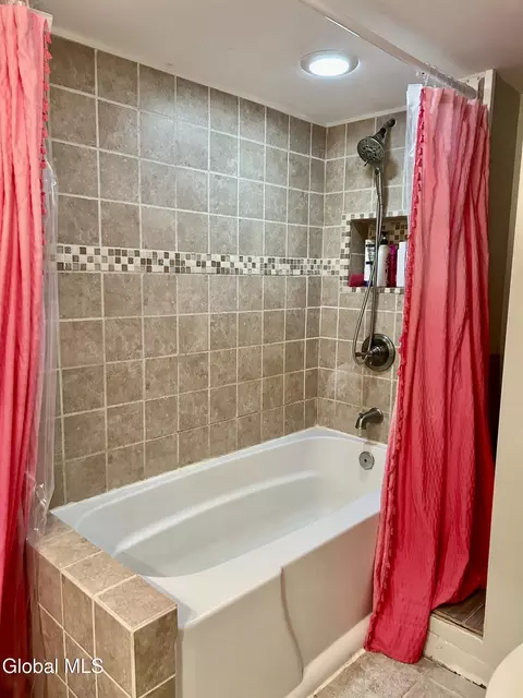 Bath - 41 Hogsback Rd, Greenwich, NY 12834 photo 6 of 6