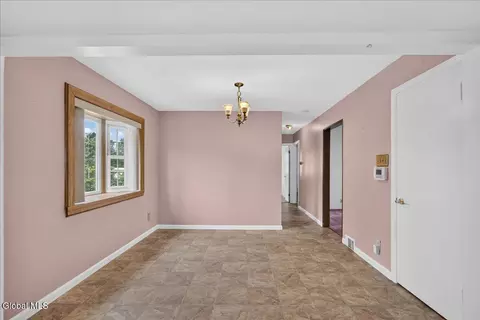 Dining - 429 Delaware Ave, Schenectady, NY 12306 photo 2 of 2