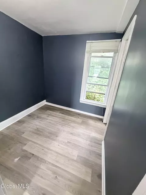 Bedroom - 1002 Glendale Pl, Schenectady, NY 12303 photo 1 of 1