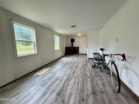 Living - 7 Morgans Ln, Fort Ann, NY 12827 photo 6 of 8