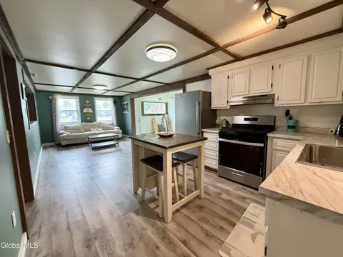 Kitchen - 7 Morgans Ln, Fort Ann, NY 12827 photo 3 of 6