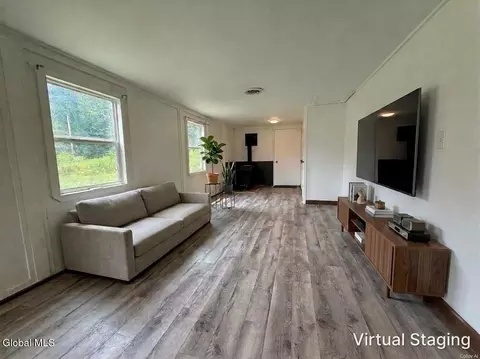 Living - 7 Morgans Ln, Fort Ann, NY 12827 photo 7 of 8