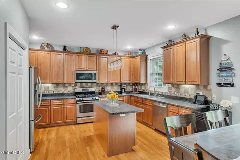 Kitchen - 33 Praise Ln, Glenville, NY 12302 photo 1 of 1