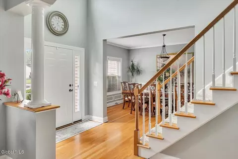 Entry Way - 33 Praise Ln, Glenville, NY 12302 photo 2 of 8