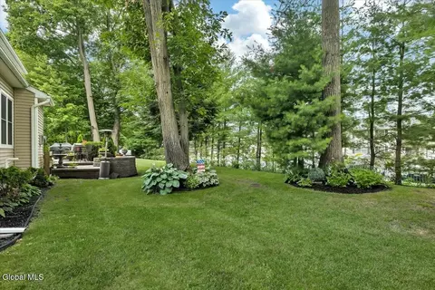 Exterior - 33 Praise Ln, Glenville, NY 12302 photo 5 of 10