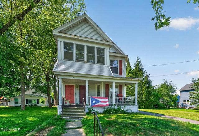 15 S Lansing Rd, Albany, NY 12204