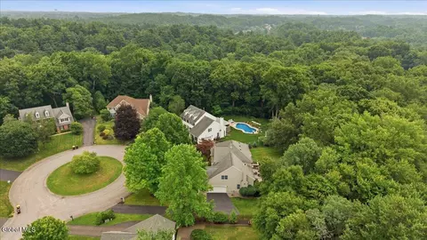 View/Area - 628 Vanderlyn Ln, Slingerlands, NY 12159 photo 1 of 3