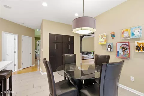 Dining - 628 Vanderlyn Ln, Slingerlands, NY 12159 photo 5 of 6