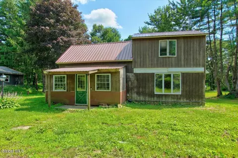 1106 Whiteside Rd, Galway, NY 12074