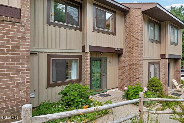 113 Knollwood Ter, Albany, NY 12203