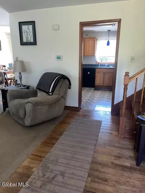 Entry Way - 10 Maybrook Dr, Schenectady, NY 12302 photo 2 of 2