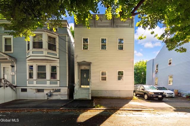114 Spring St, Albany, NY 12203