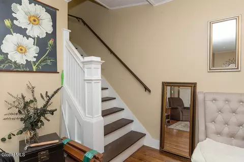 Entry Way - 730 Hampton Ave, Schenectady, NY 12309 photo 1 of 2