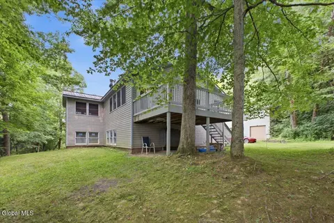 28 Campney Ln, Fort Ann, NY 12827