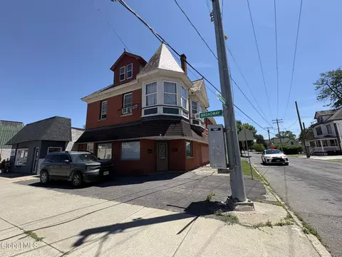 2040 Broadway, Schenectady, NY 12306 photo 5