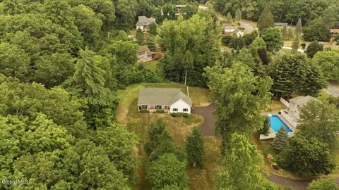 10 Mountain Drive Ext, Lake George, NY 12845