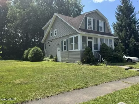 118 Marriott Ave, Schenectady, NY 12304 photo 2