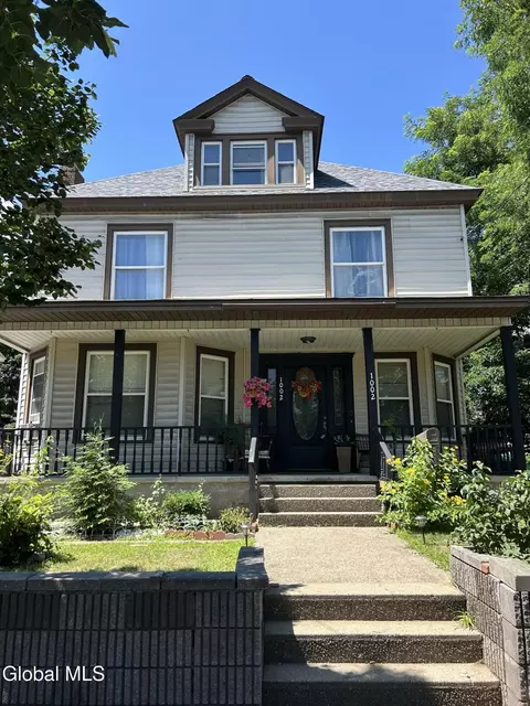 1002 Helderberg Ave, Schenectady, NY 12306