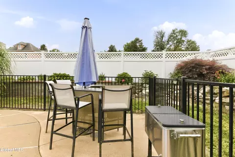 Exterior - 35 Halcyon St, Scotia, NY 12302 photo 18 of 25