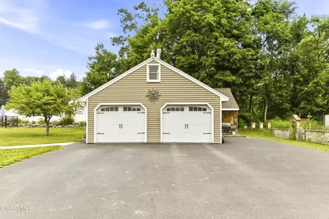 Exterior - 35 Halcyon St, Scotia, NY 12302 photo 21 of 25