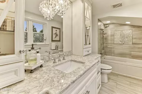 Bath - 35 Halcyon St, Scotia, NY 12302 photo 5 of 6