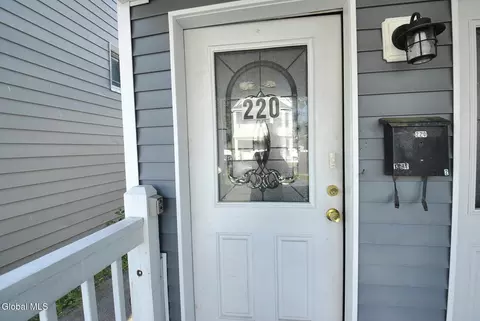 Exterior - 218 Cherry St, Schenectady, NY 12306 photo 4 of 8