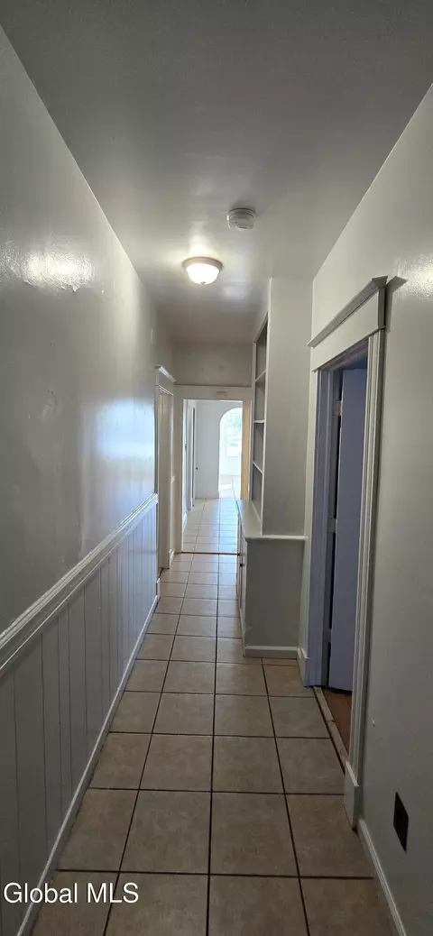 Entry Way - 507 Nott St, Schenectady, NY 12308 photo 6 of 6