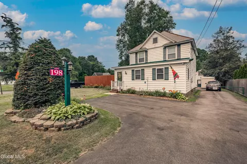 198 Church Ave, Ballston Spa, NY 12020