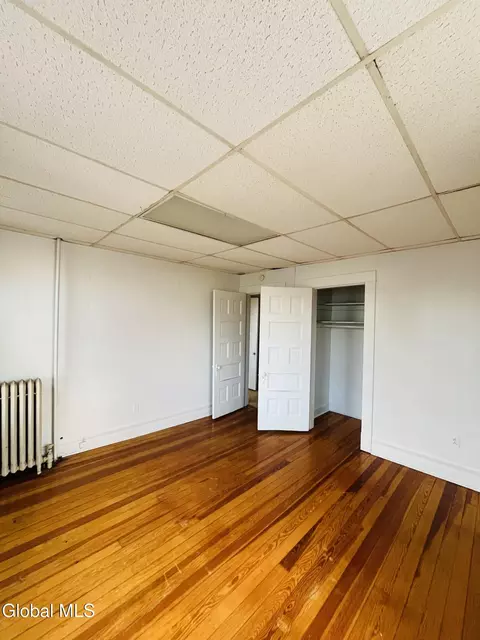 Bedroom - 838 12 Union St, Schenectady, NY 12308 photo 6 of 7