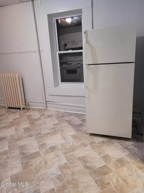 Kitchen - 838 12 Union St, Schenectady, NY 12308 photo 6 of 8