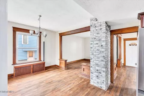 Living - 37 Chiswell St, Schenectady, NY 12304 photo 5 of 5