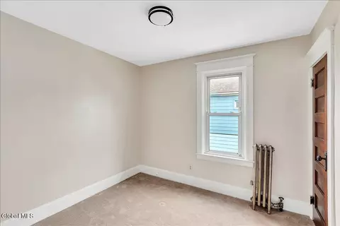 Other - 37 Chiswell St, Schenectady, NY 12304 photo 4 of 17