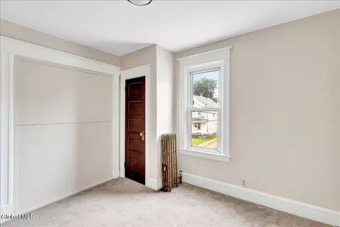 Bedroom - 37 Chiswell St, Schenectady, NY 12304 photo 2 of 3