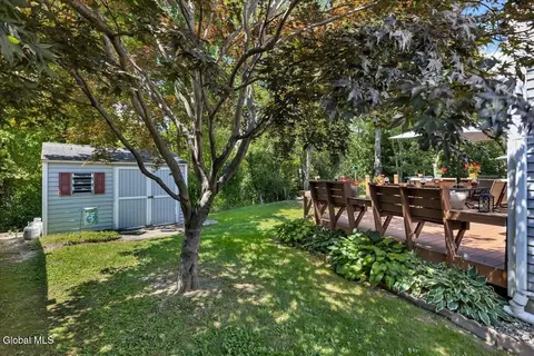 Exterior - 11 Brinker Cir, Glenmont, NY 12077 photo 7 of 14