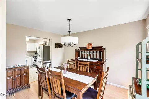 Dining - 11 Brinker Cir, Glenmont, NY 12077 photo 1 of 4
