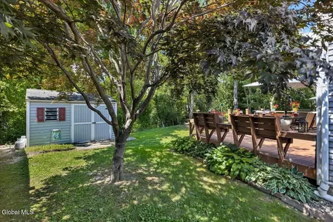 Exterior - 11 Brinker Cir, Glenmont, NY 12077 photo 6 of 11