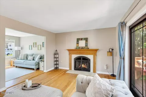 Living - 11 Brinker Cir, Glenmont, NY 12077 photo 2 of 2