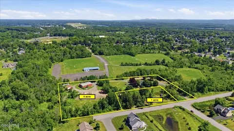 456 Vliet St, Cohoes, NY 12047